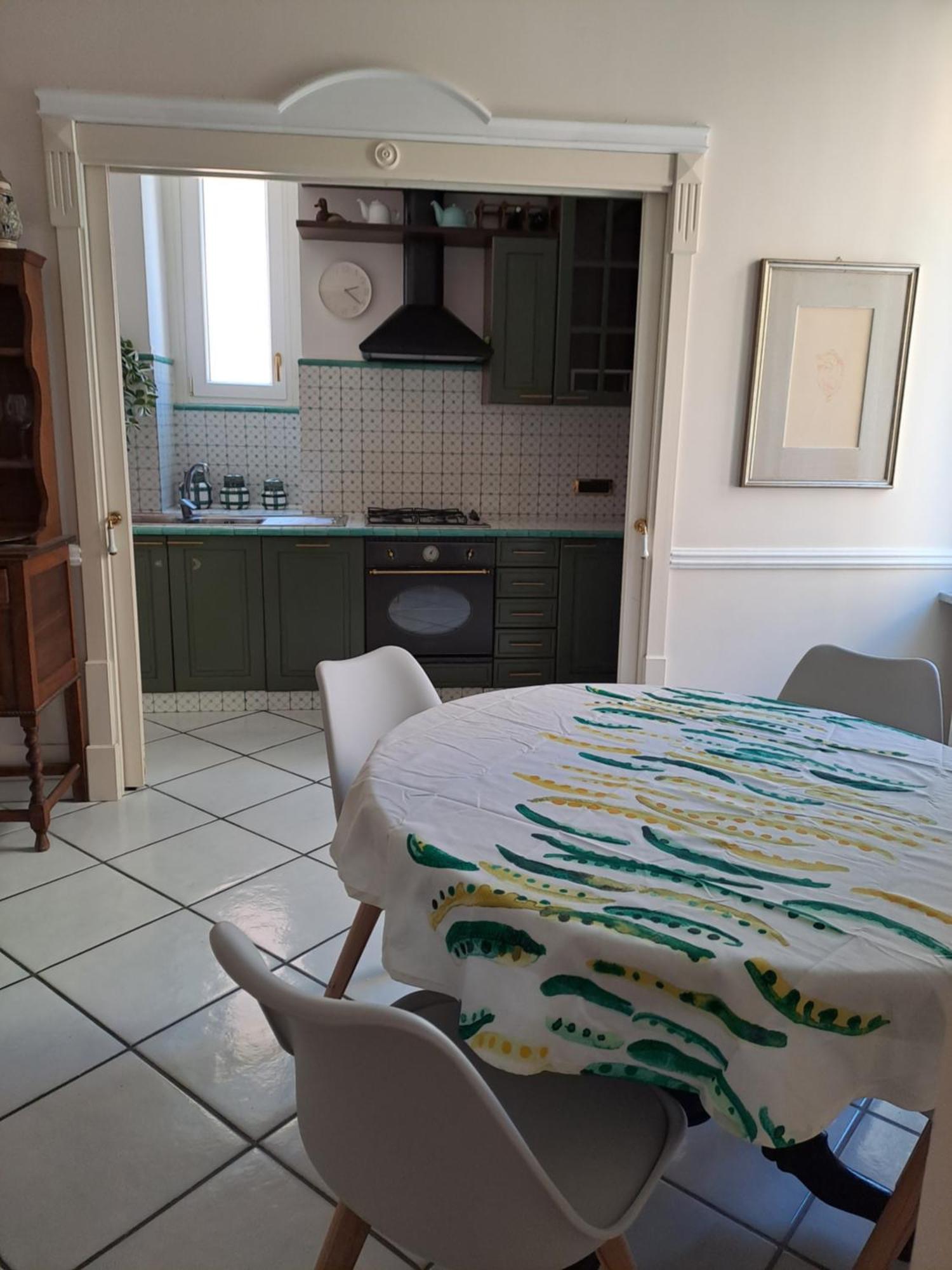 Grimaldi Apartment Salerno Buitenkant foto